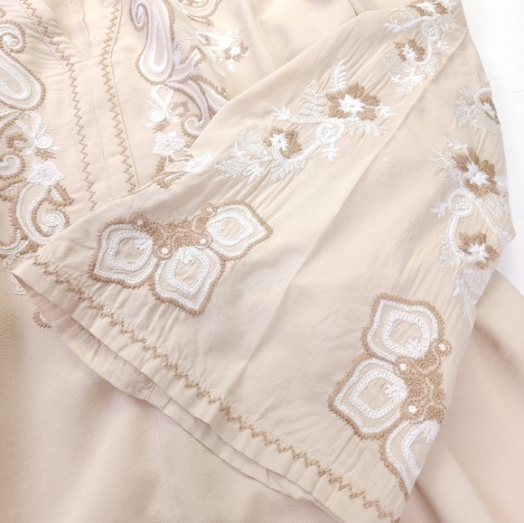 New Banana Republic Cotton Viscose Tan White Floral Embroidered Dress Sz… - Picture 5 of 14